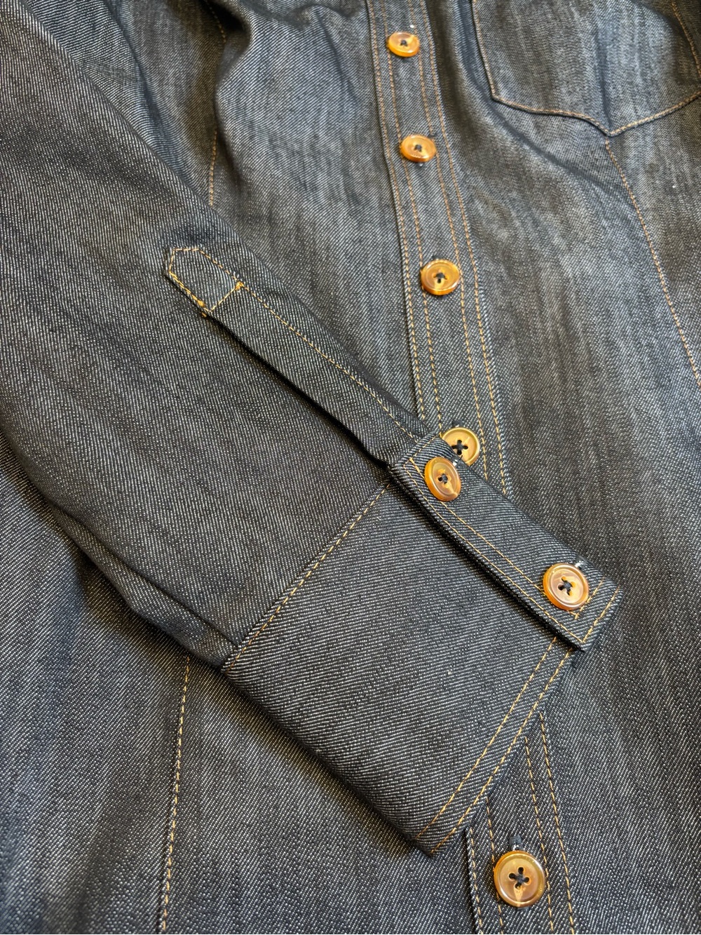 Elie Tahari Denim Pleated Midi Shirt Dress Blue Belted Fit & Flare Size 10 NWOT - Picture 8 of 12